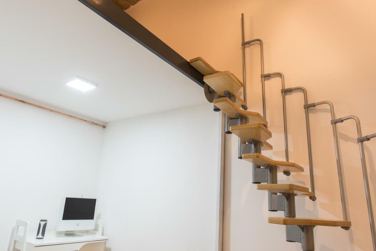 New Loft Style Appartman In The Heart Of The City Будапеща Екстериор снимка